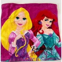 Hercegnők, Ariel és Aranyhaj kéztörlő 30 x 30 cm